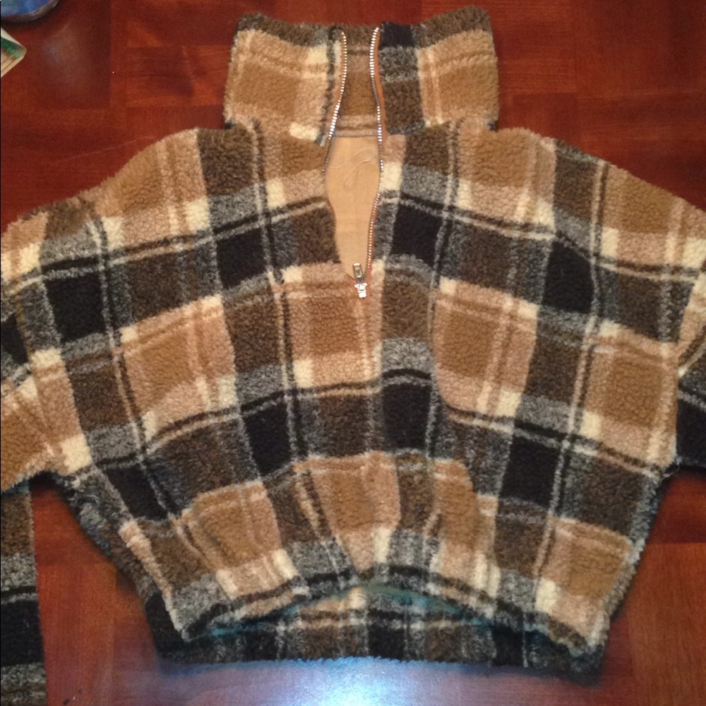 Long sleeve fuzzy jacket